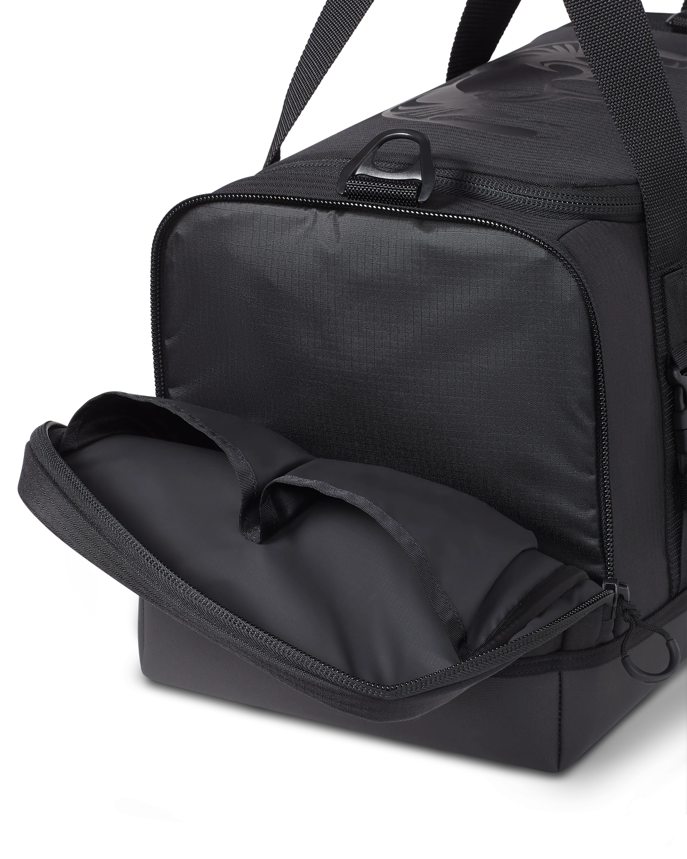 Inner Circle Distance Duffel | Black - Image 4